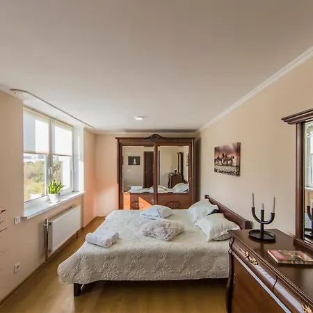Super Comfort Flat For You Near The Metro. Киев Экстерьер фото