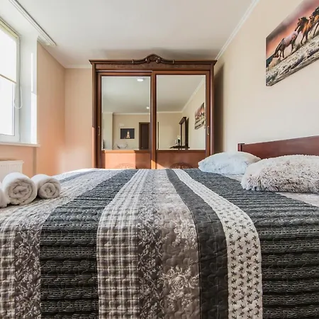 Super Comfort Flat For You Near The Metro. Киев Экстерьер фото