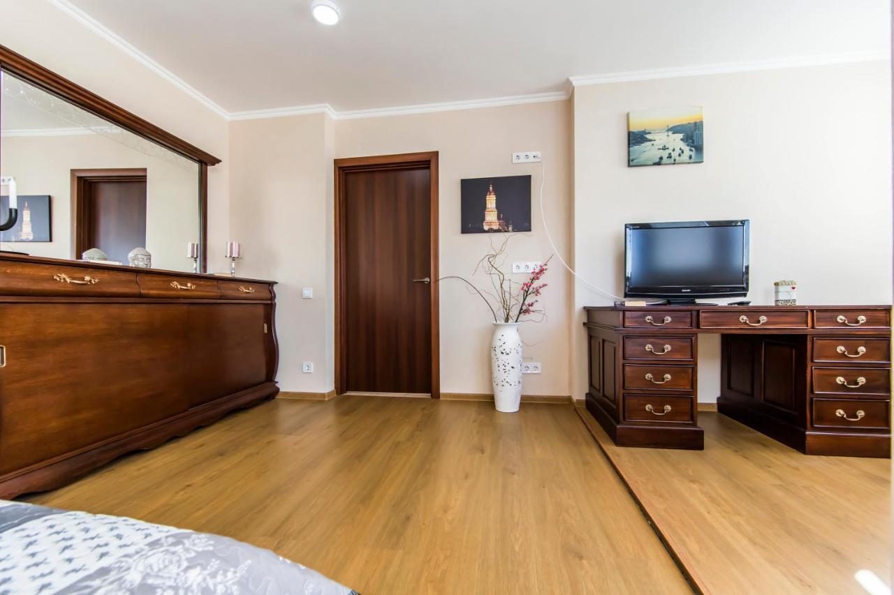 Super Comfort Flat For Near The Metro.