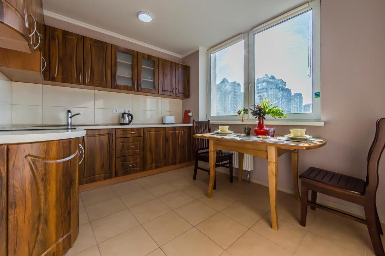 Super Comfort Flat For Near The Metro.
